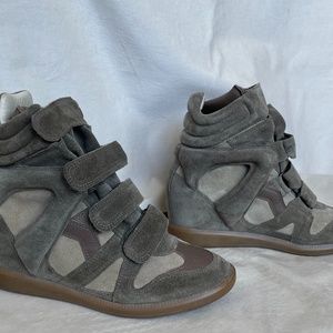 Isabel Marant Bekett 90 olive suede wedge sneakers